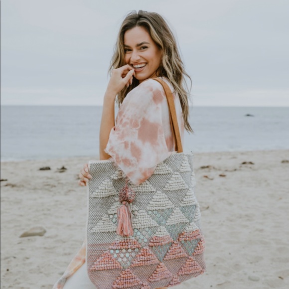 BORACAY COTTON COVER UP - PINK/ WHITE - Picture 2 of 4